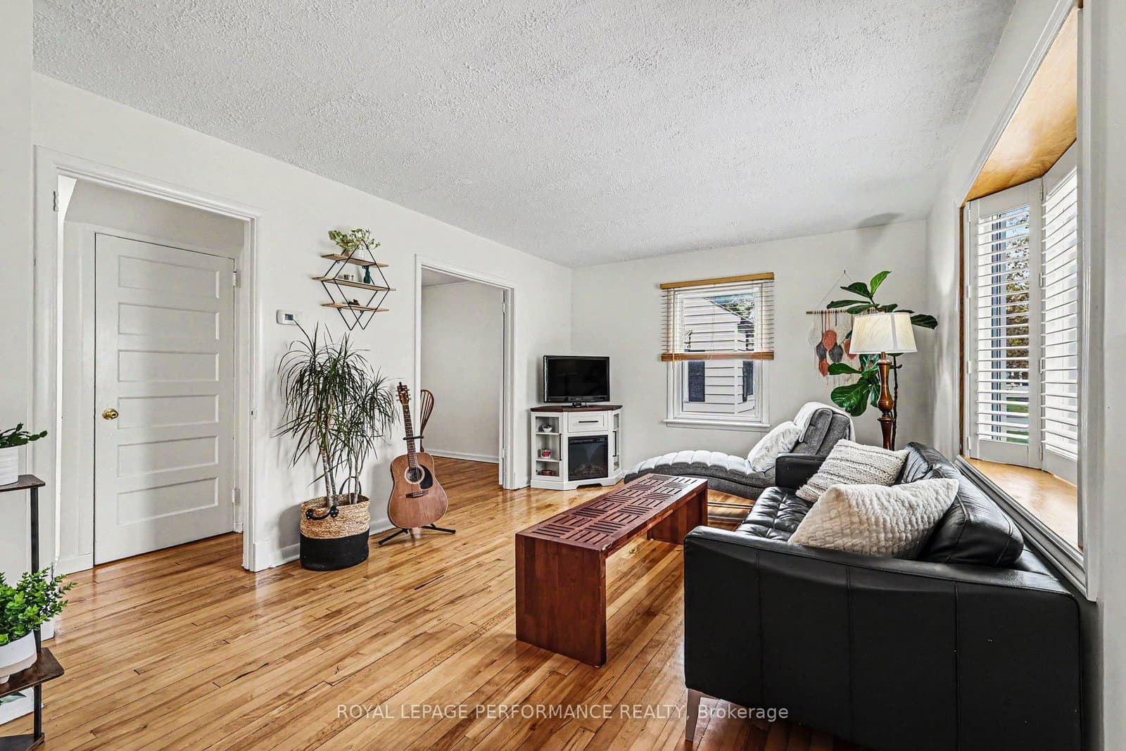 5 Marshall Avenue, Ottawa, ON — photo 2