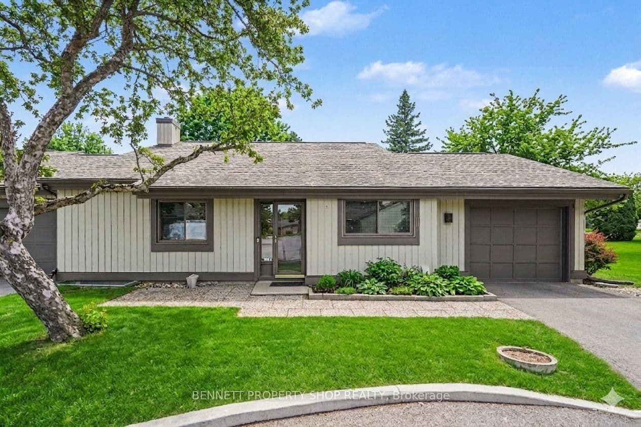 12 Laurel Valley Court, Ottawa, ON