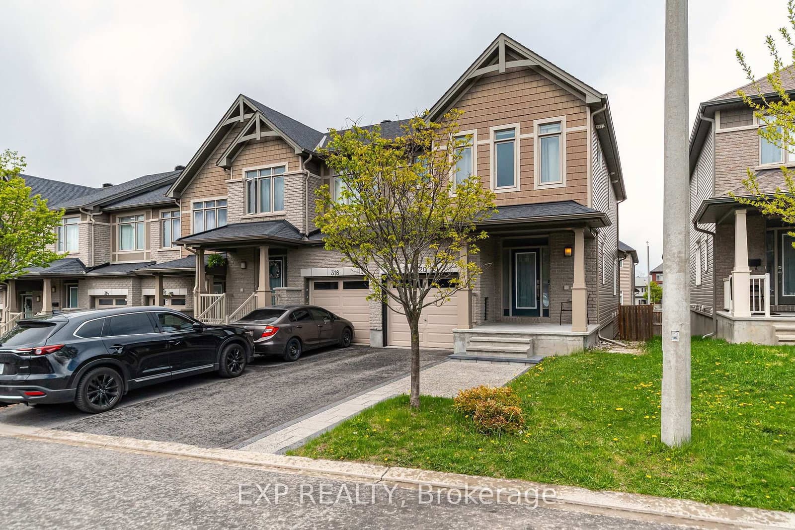 320 Broadridge Crescent, Ottawa, ON — photo 2