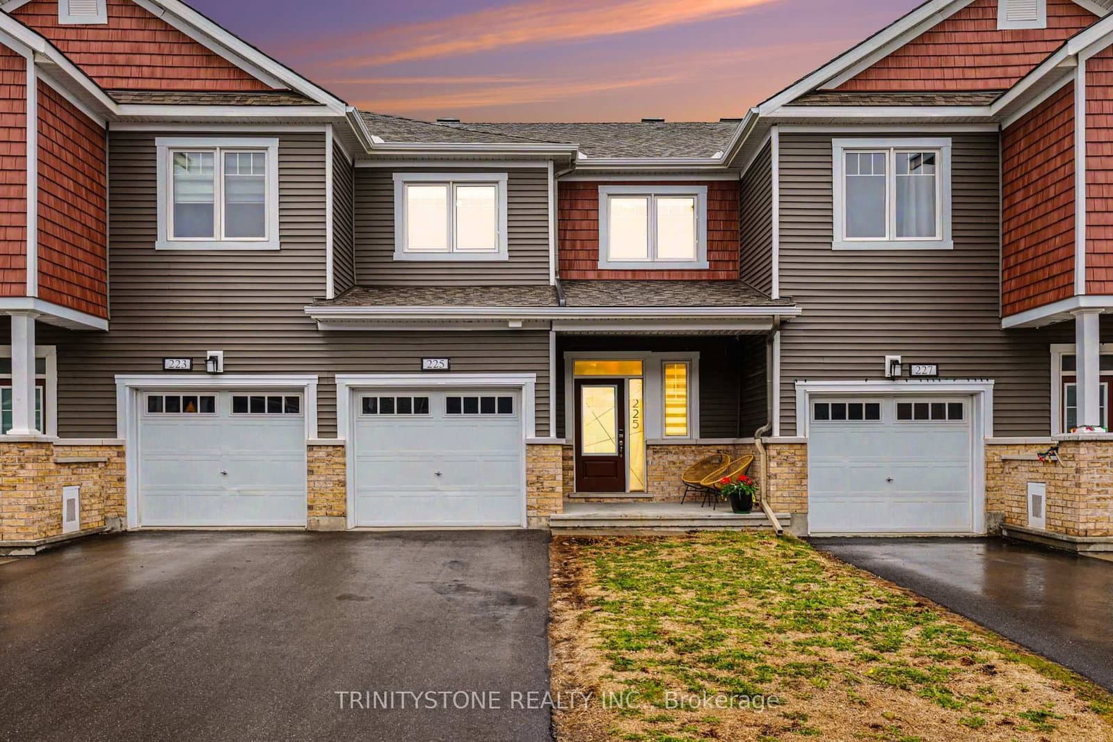 225 Billrian Crescent, Ottawa, ON