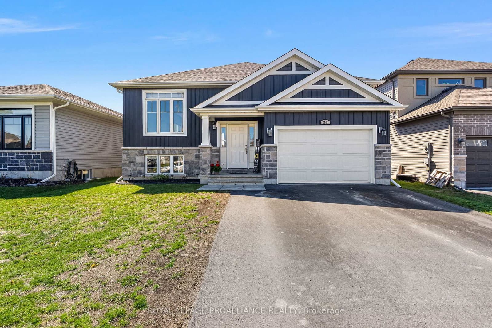 33 Redwood Drive, Belleville, ON
