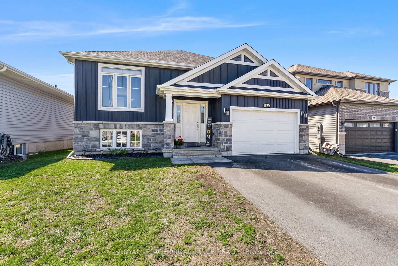 33 Redwood Drive, Belleville, ON — photo 3
