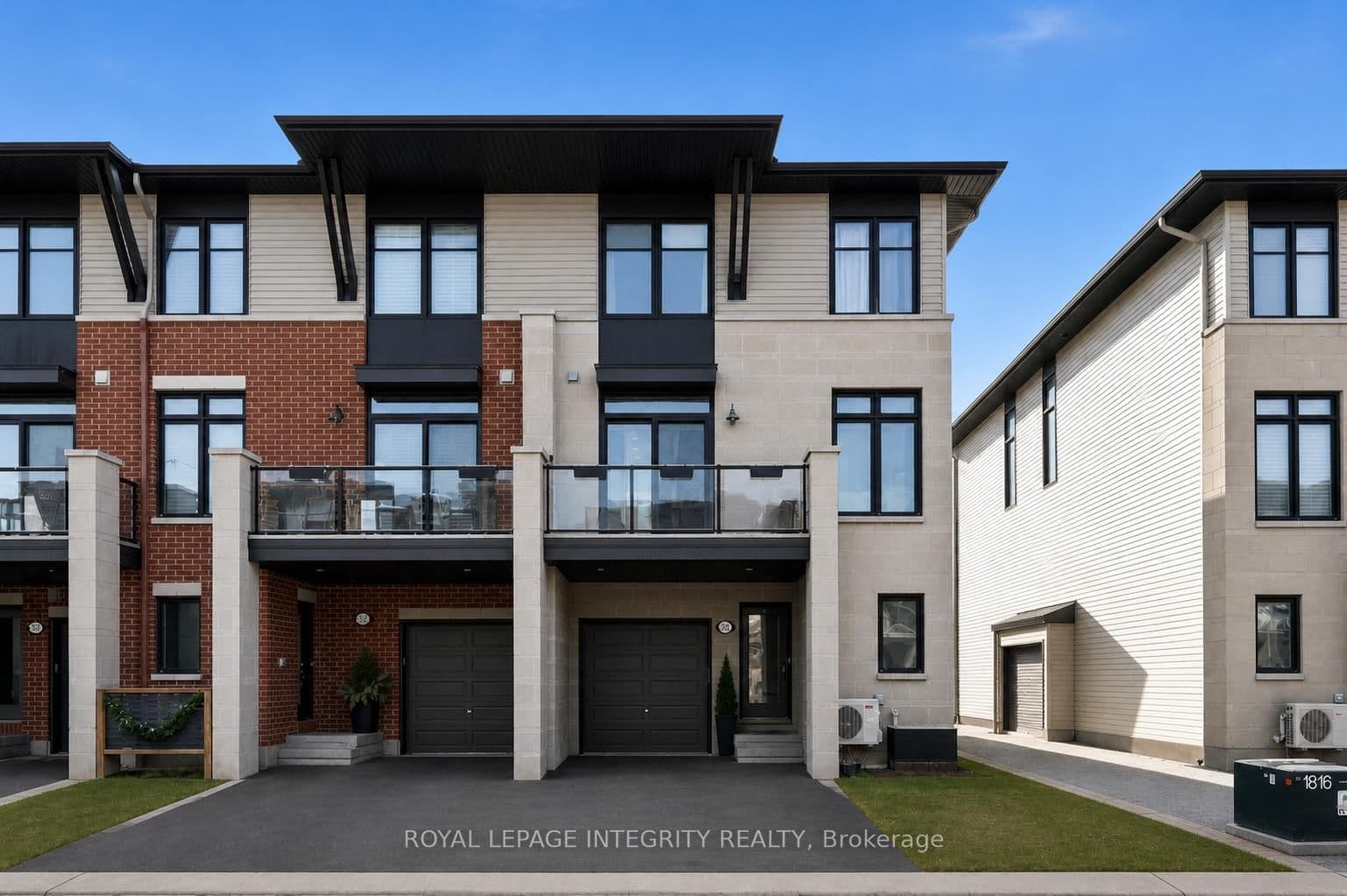520 Stadacone Row, Ottawa, ON