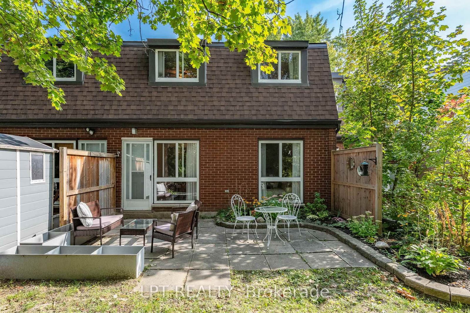 7J - 2080 OGILVIE Road, Ottawa, ON