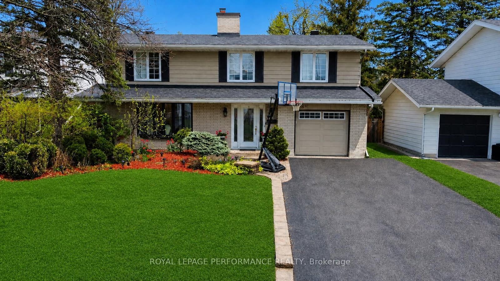 1841 Beattie Avenue, Ottawa, ON