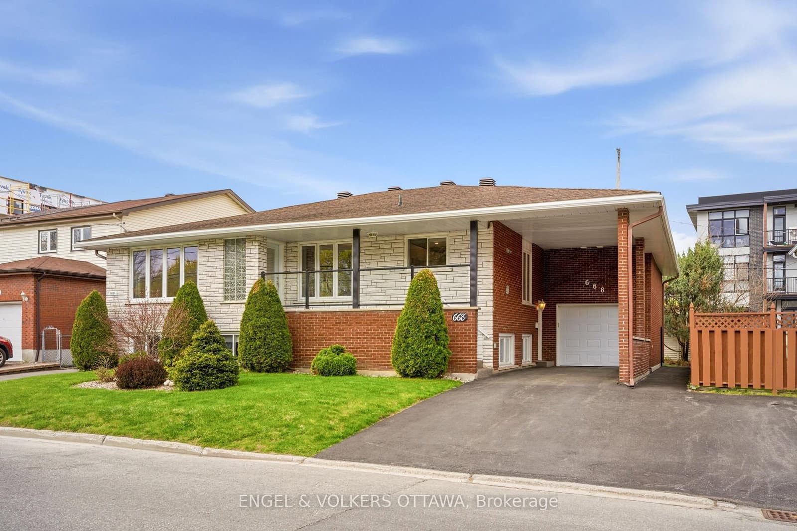 668 De L'eglise Street, Ottawa, ON