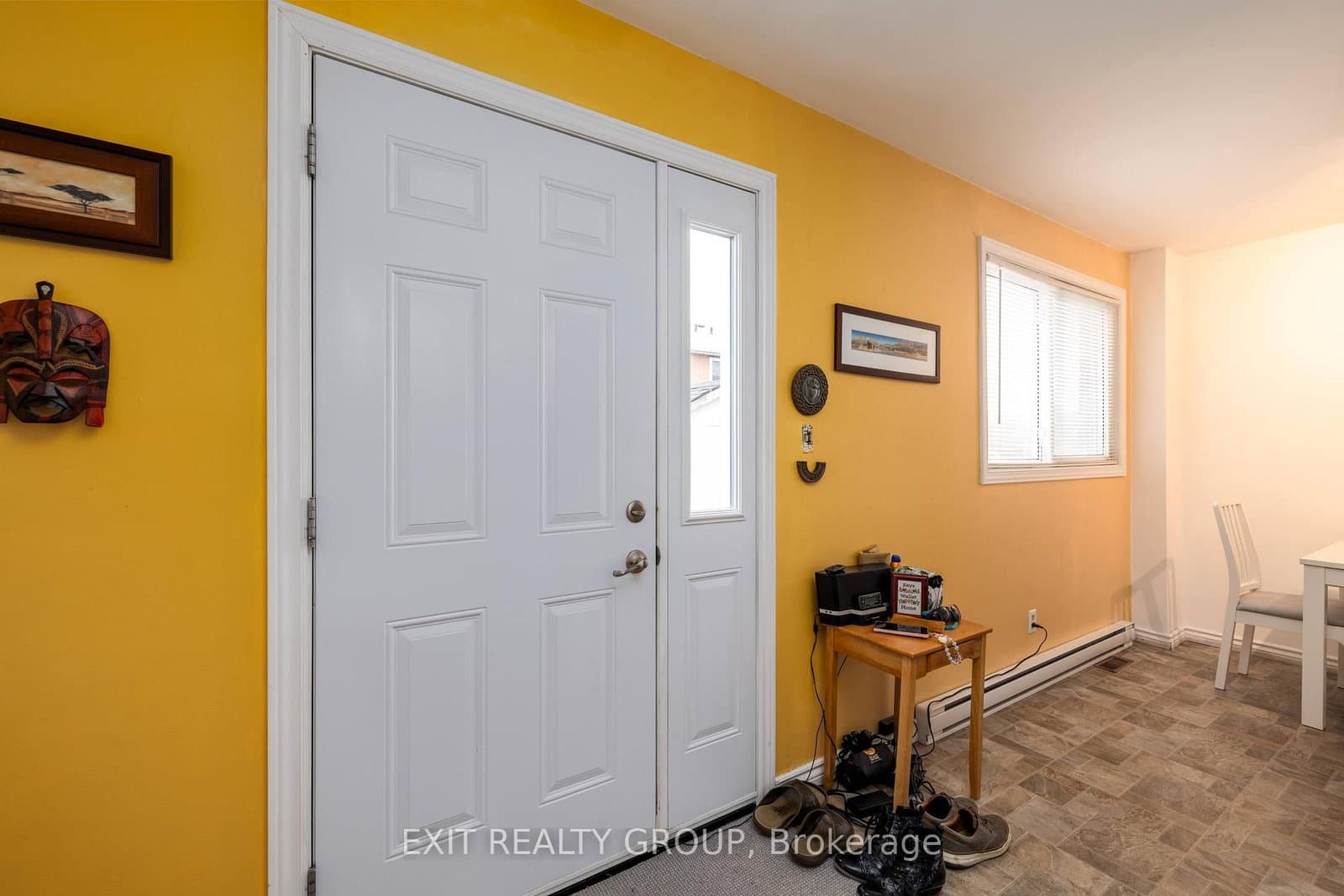 36 - 19 Tracey Park Drive, Belleville, ON — photo 3