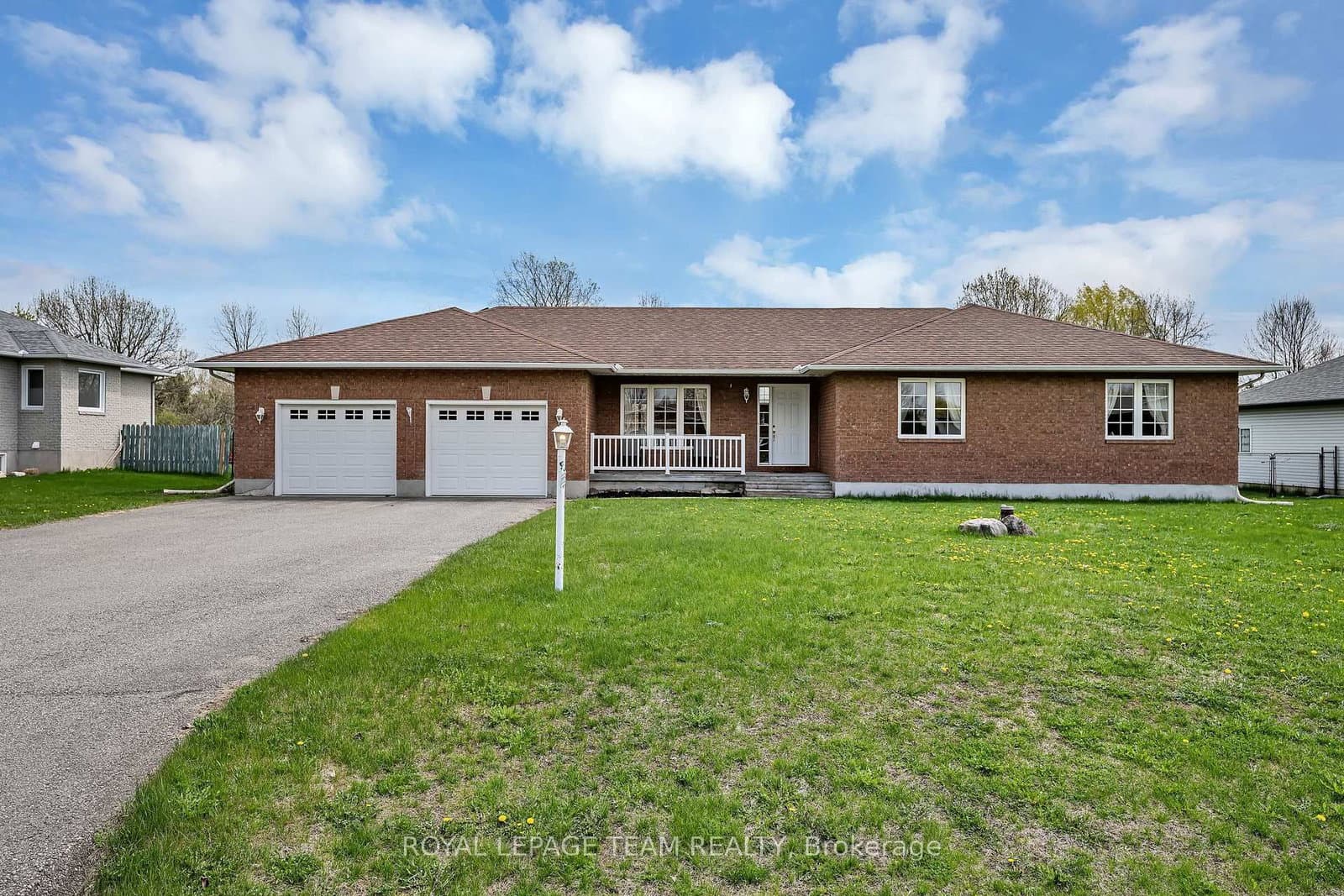 6668 Tommary Drive, Ottawa, ON