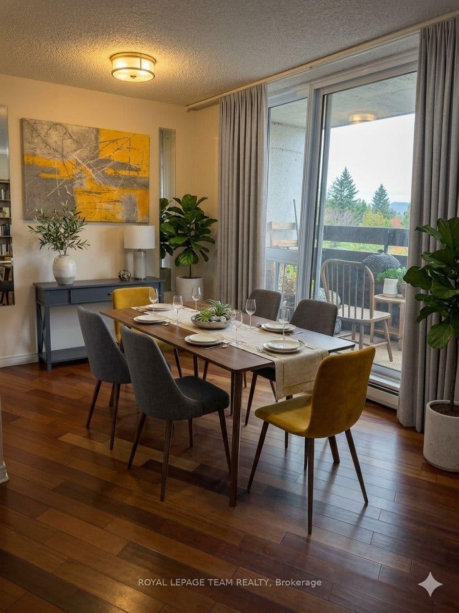 313 - 2020 Jasmine Crescent, Ottawa, ON — photo 3