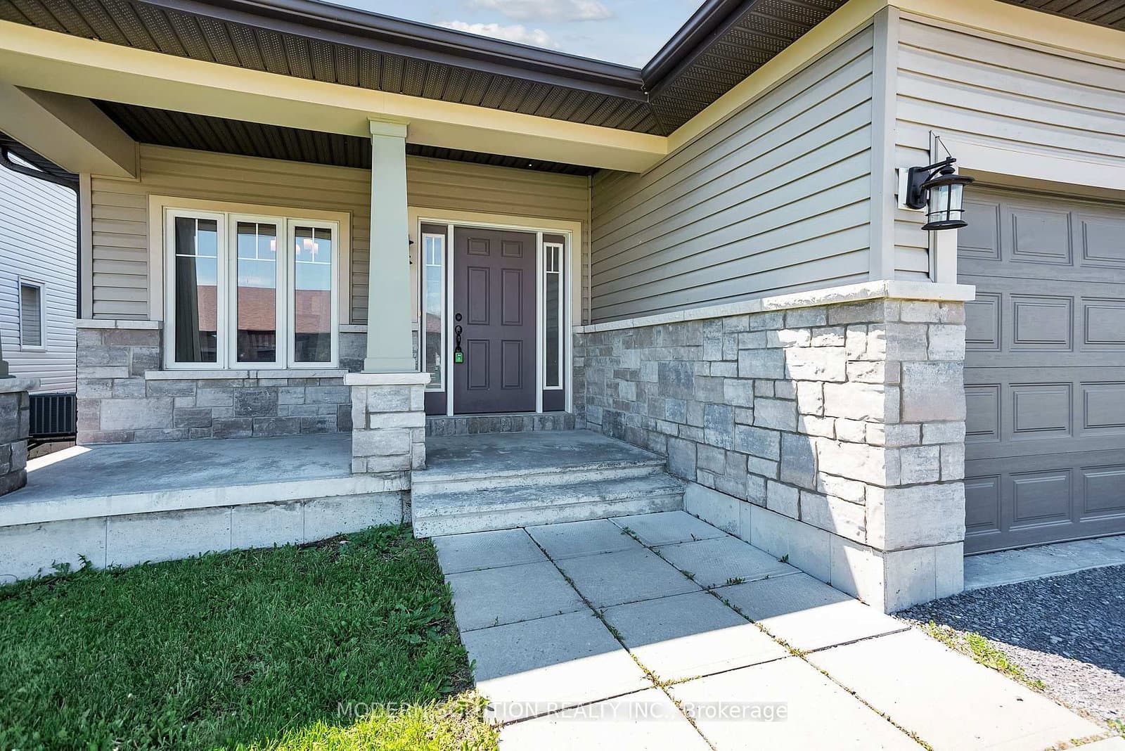 12 Cypress Drive, Belleville, ON — photo 2