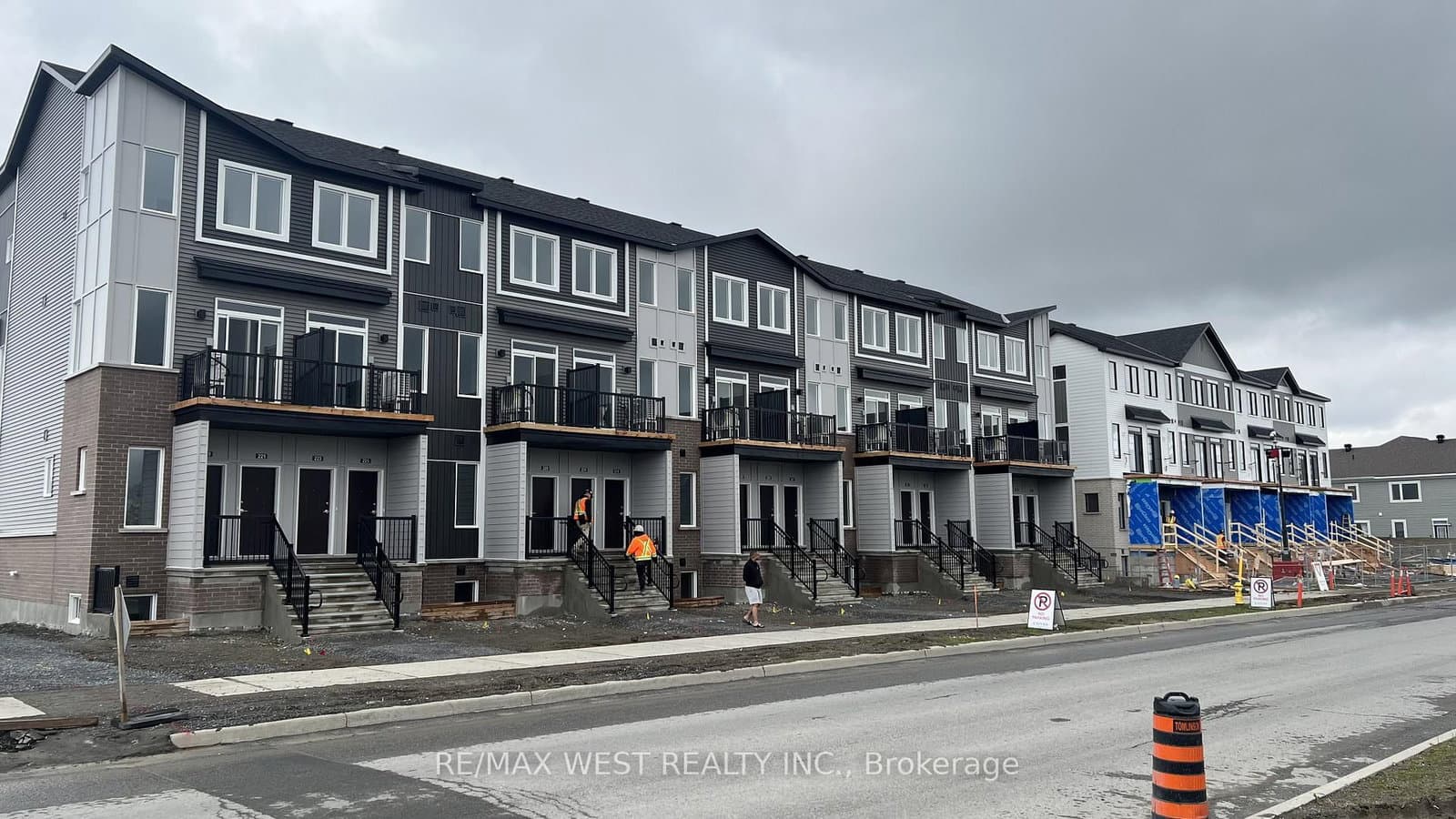 253 Lamarche Avenue, Ottawa, ON