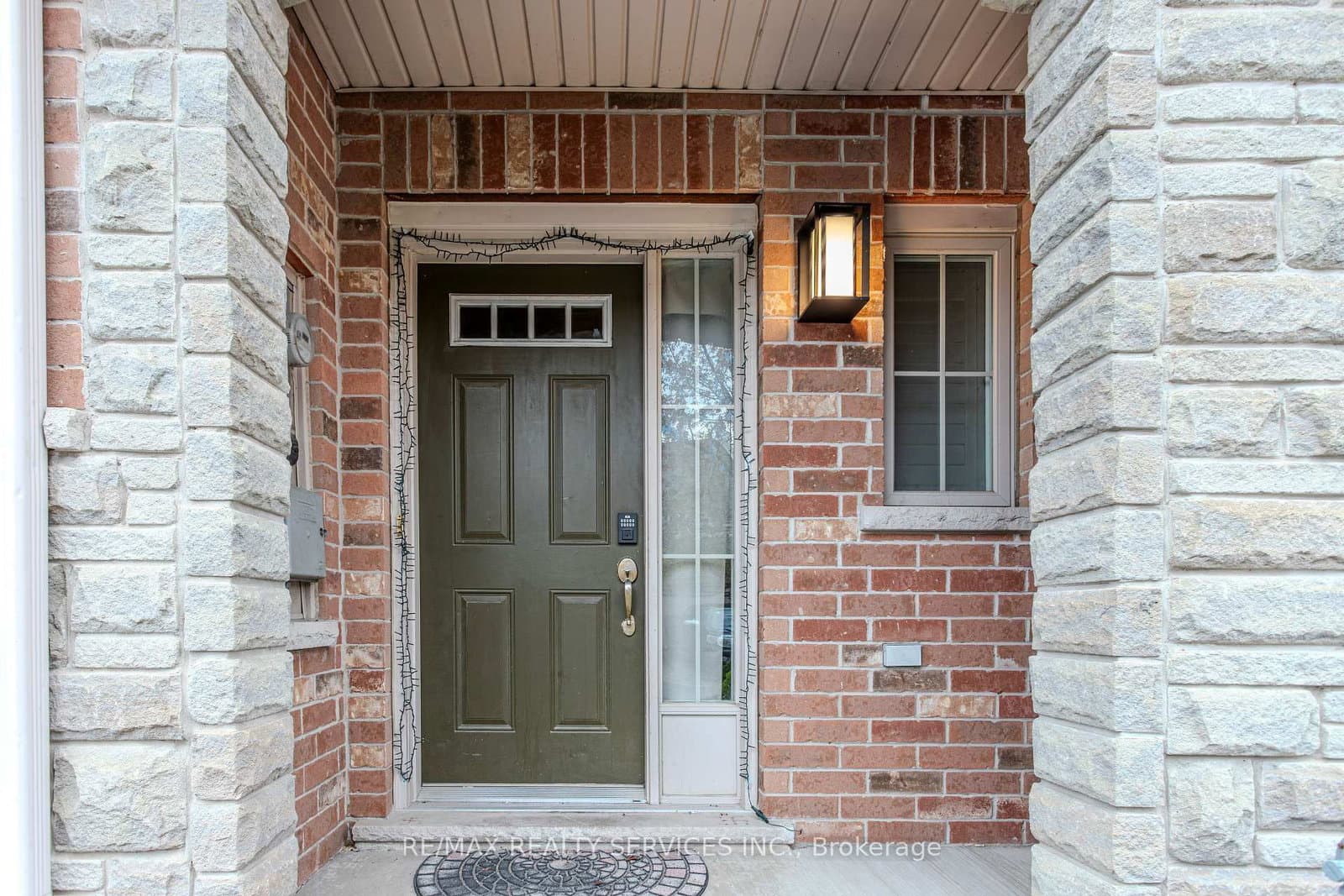 49 Marina Point Crescent, Hamilton, ON — photo 3