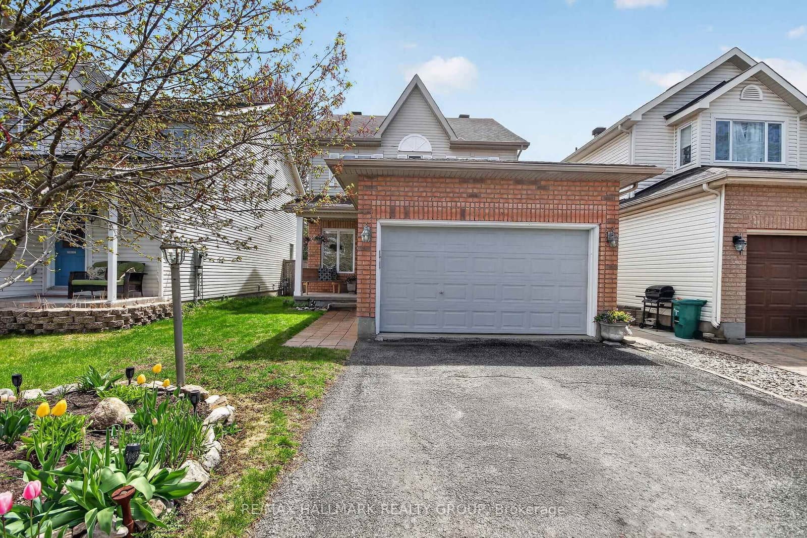 48 Avonmore Crescent, Ottawa, ON