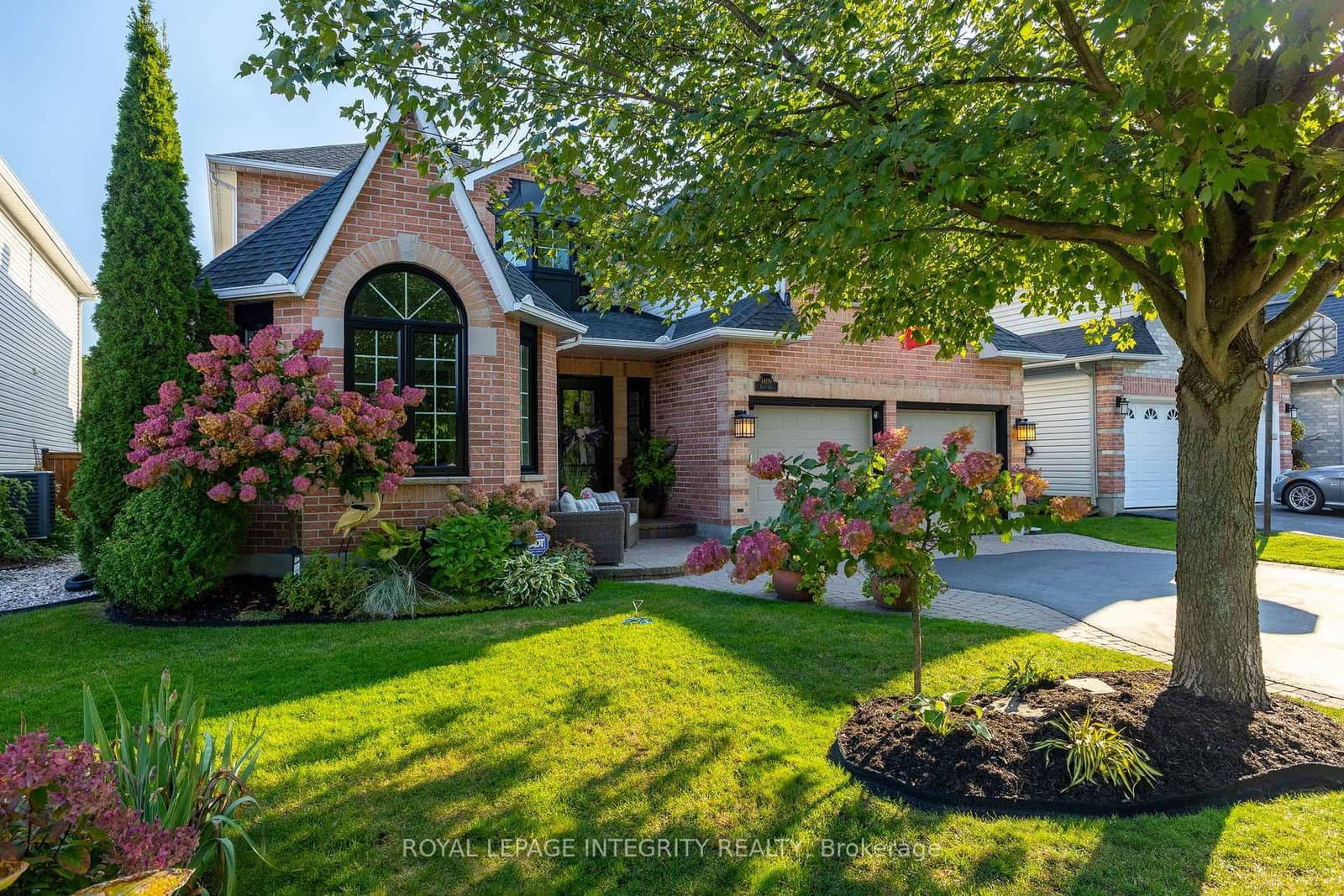 1409 Talcy Crescent, Orleans, ON — photo 2