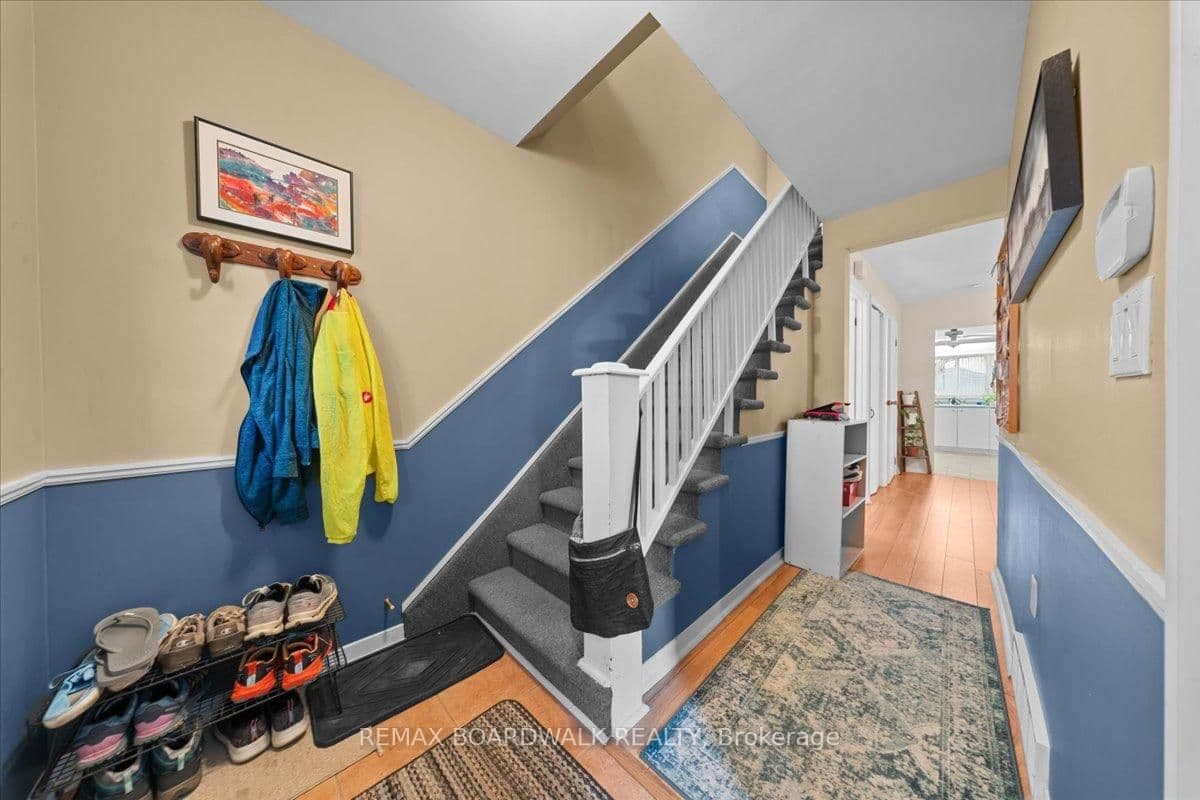 204- 206 Jeanne Mance Street, Ottawa, ON — photo 2