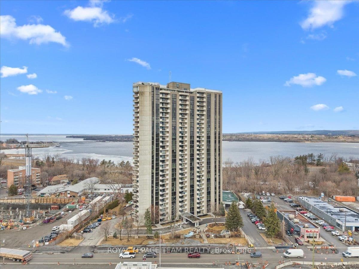 204 - 1025 Richmond Road, Ottawa, ON
