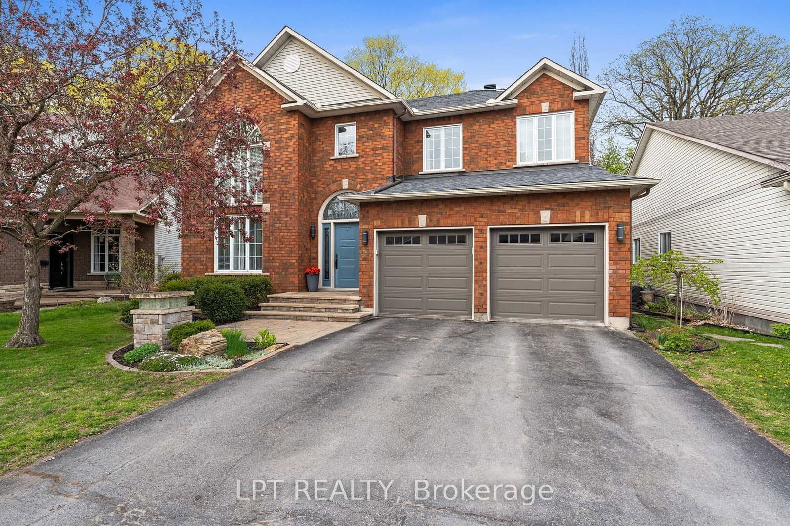 66 Forest Gate Way, Ottawa, ON — photo 2