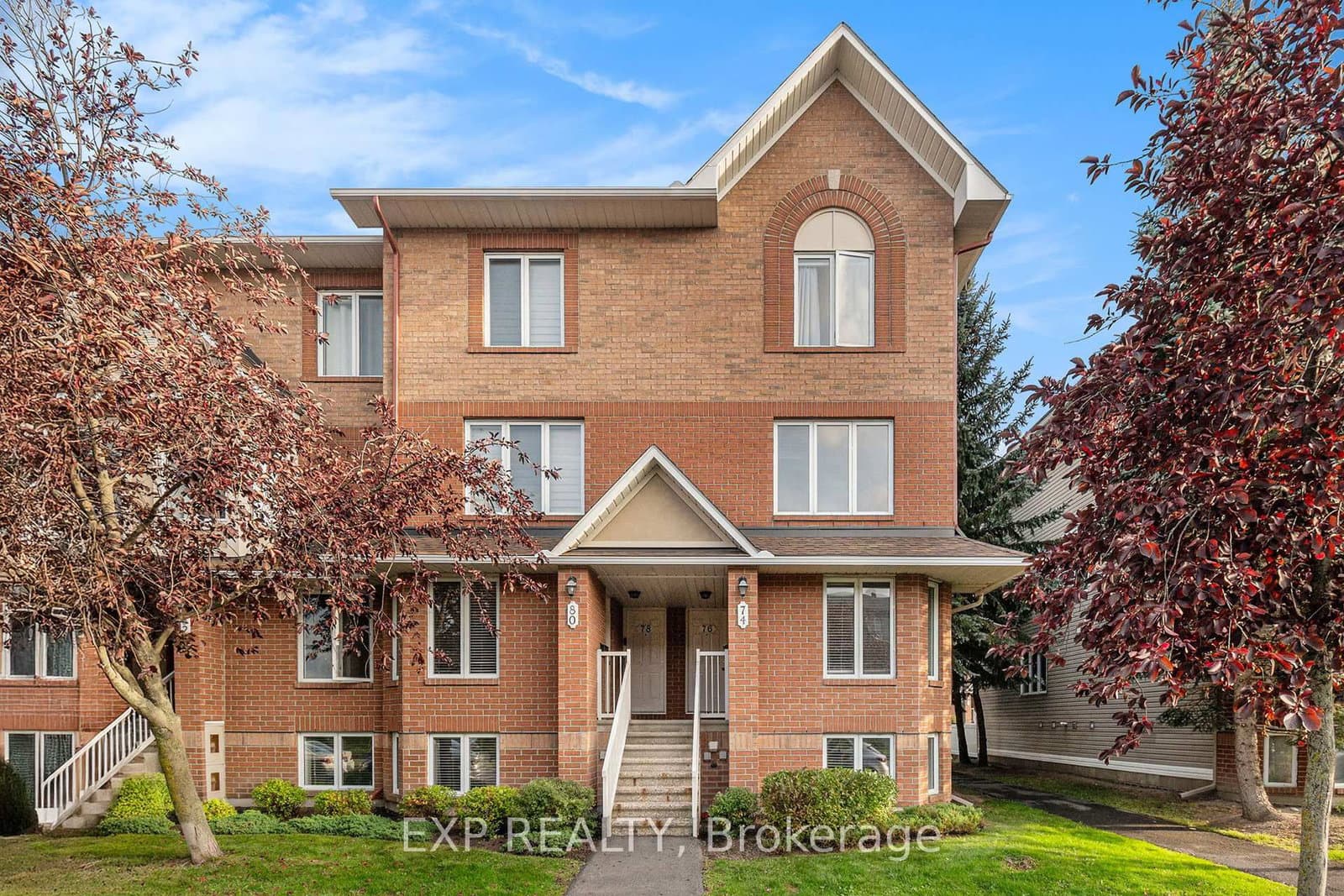 74 Lakepointe Drive, Ottawa, ON