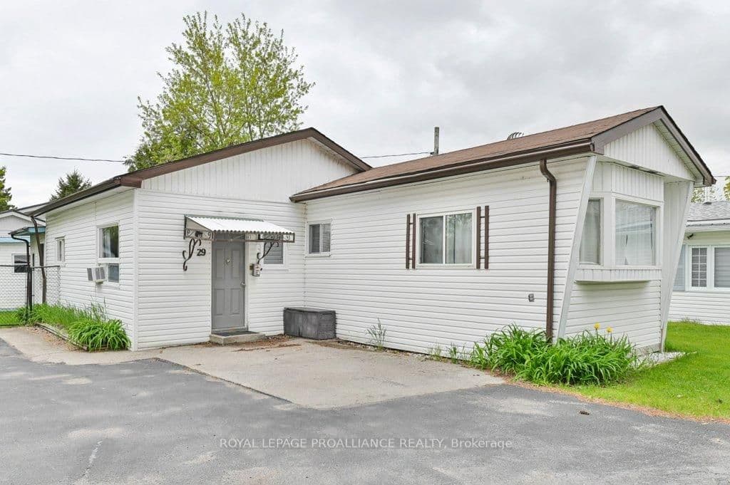 29 - 63 Whites Road, Quinte West, ON