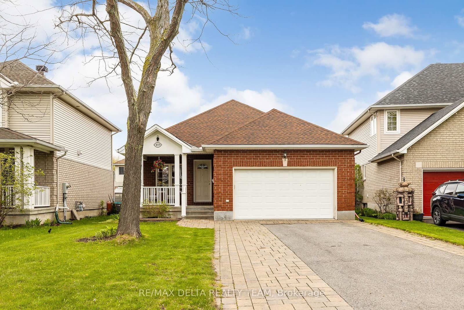 859 Giant Cedars Crescent, Ottawa, ON