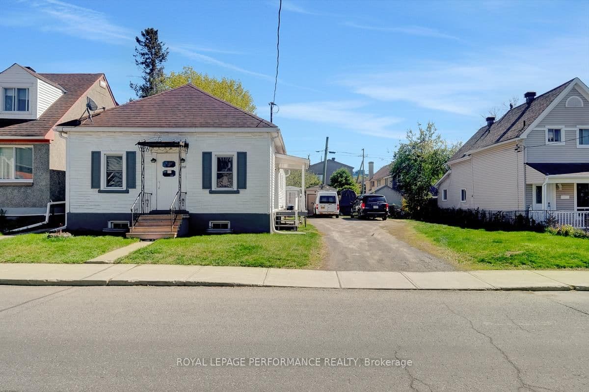 228 Carillon Street, Ottawa, ON — photo 2