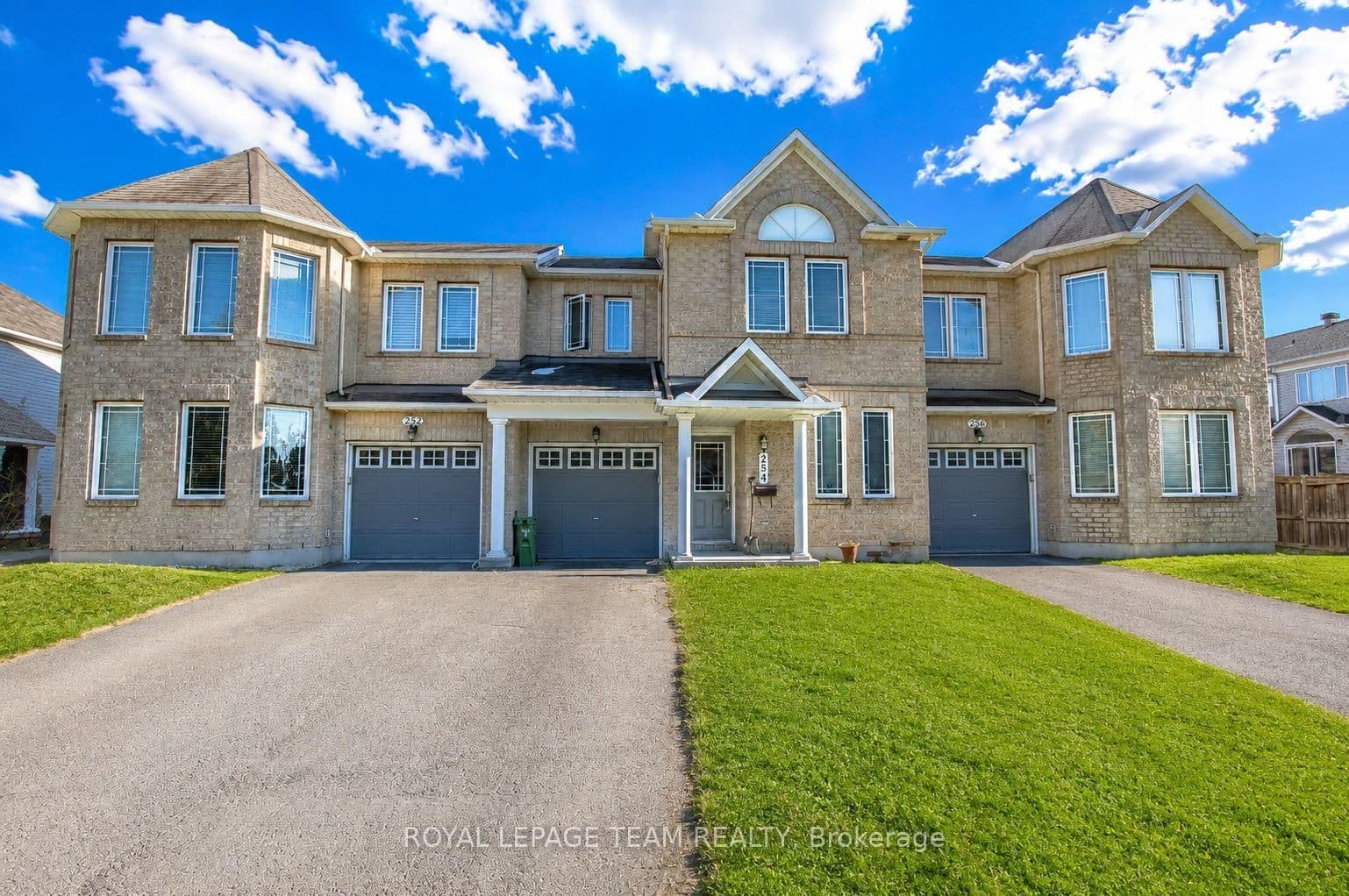 254 Moss Grove Street, Ottawa, ON