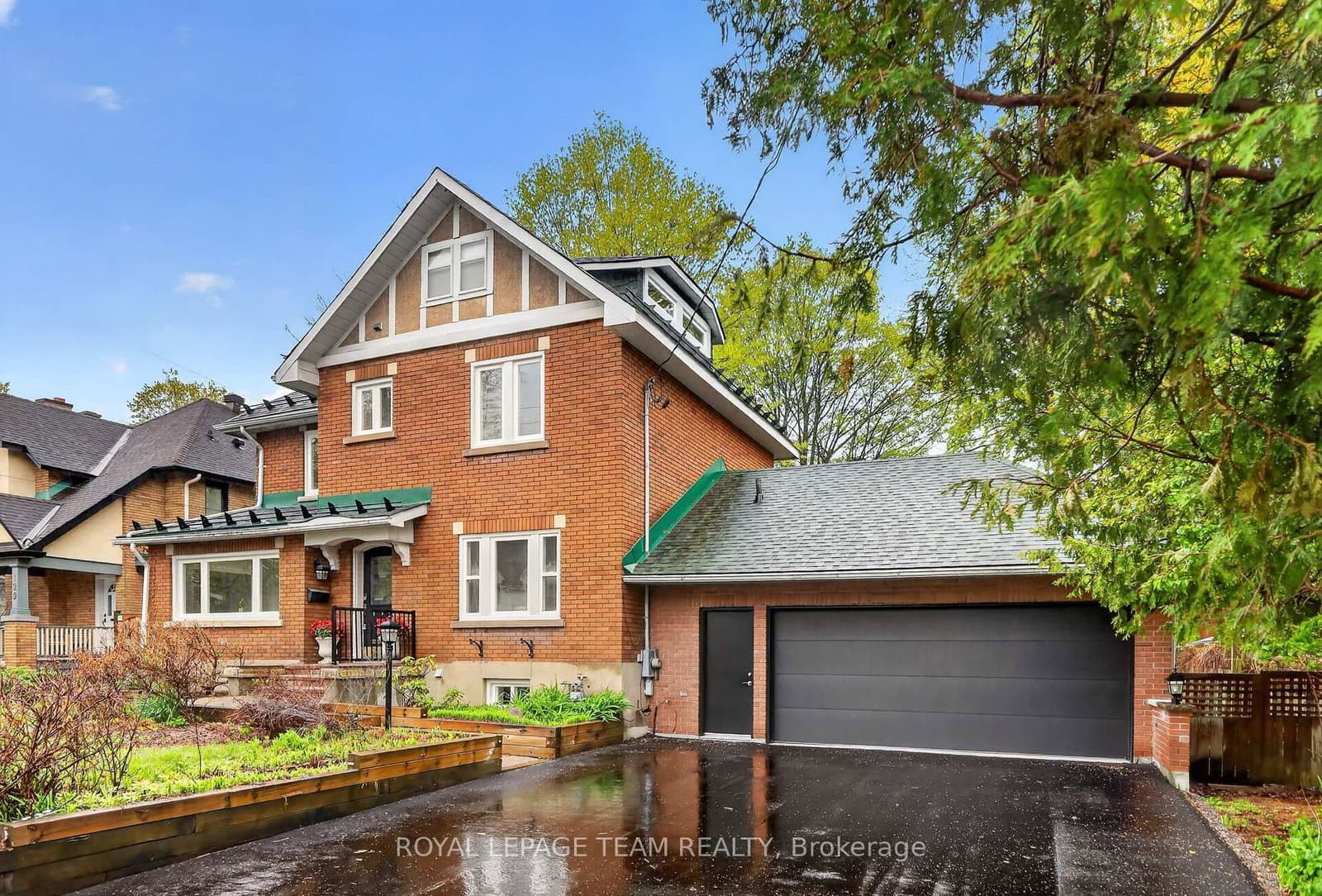 131 Acacia Avenue, Ottawa, ON