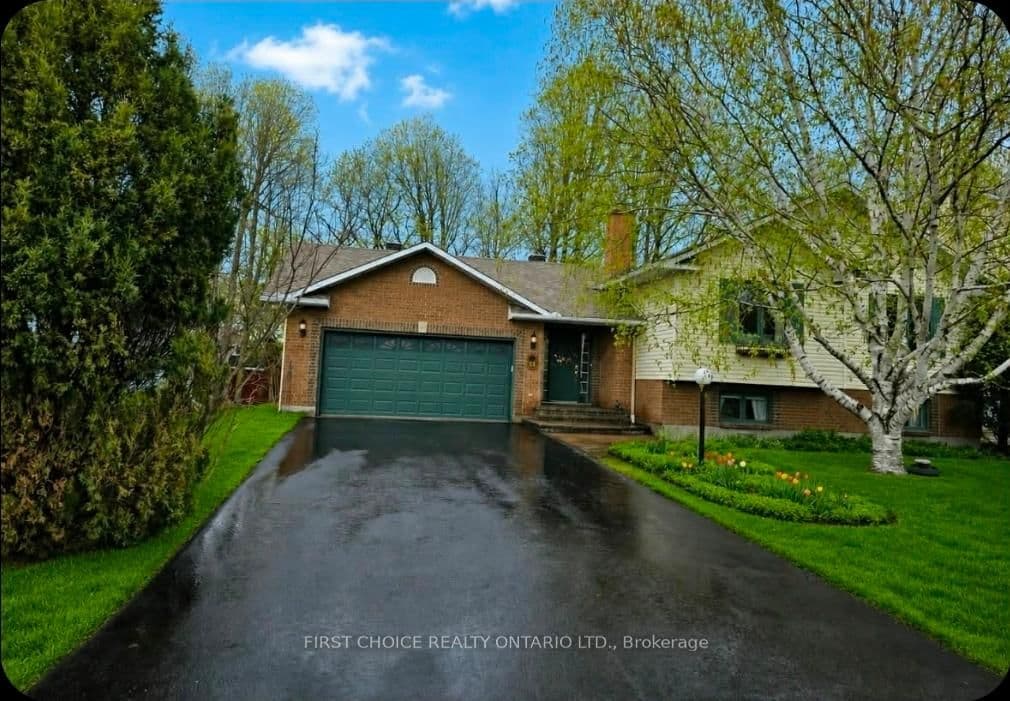 13 Queenston Drive, Richmond, ON