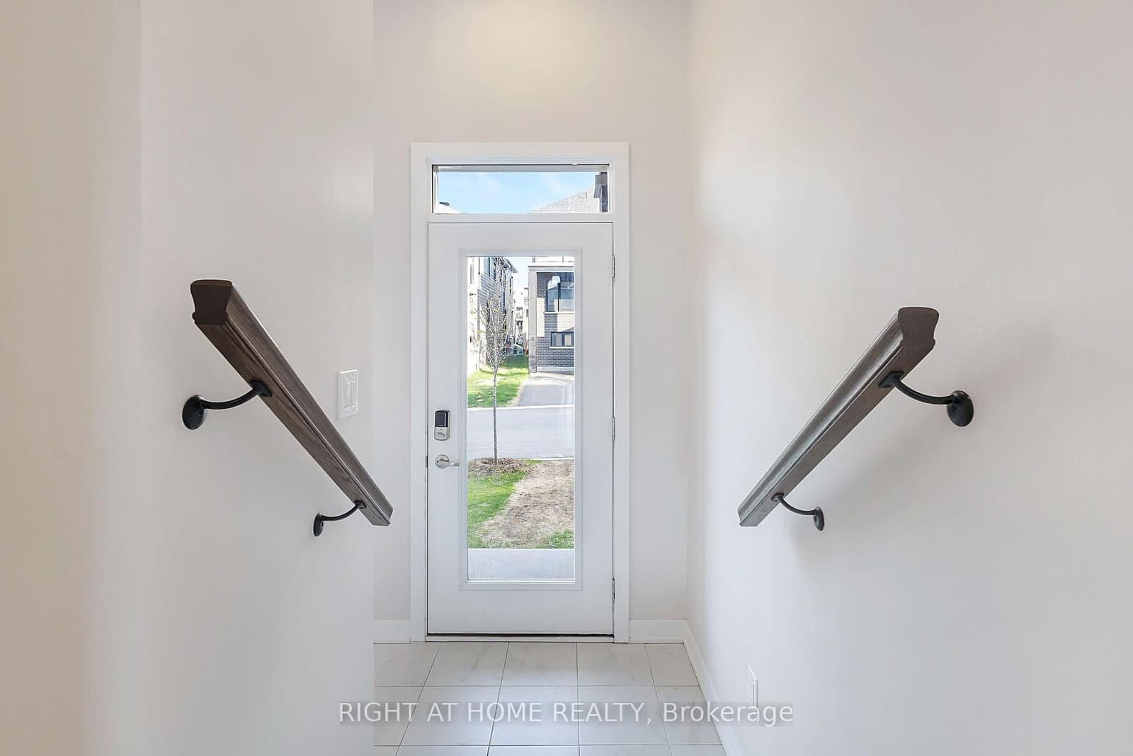 106 Beebalm Crescent, Ottawa, ON — photo 3