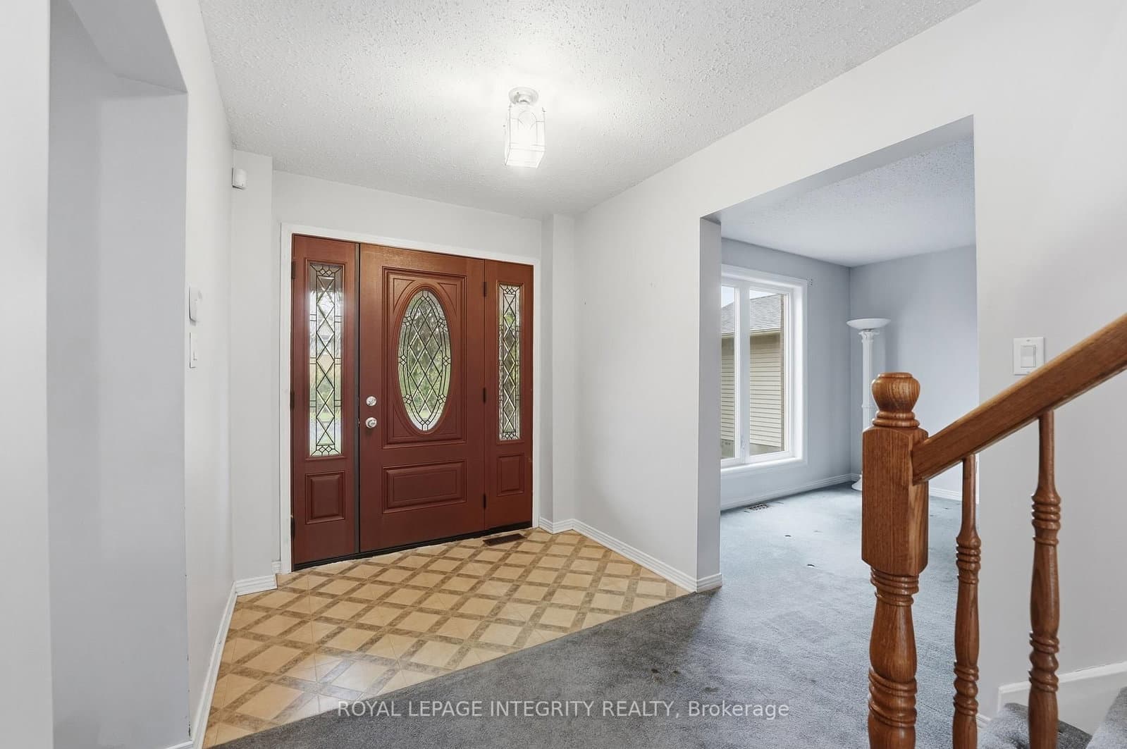 2133 Lenester Avenue, Ottawa, ON — photo 3