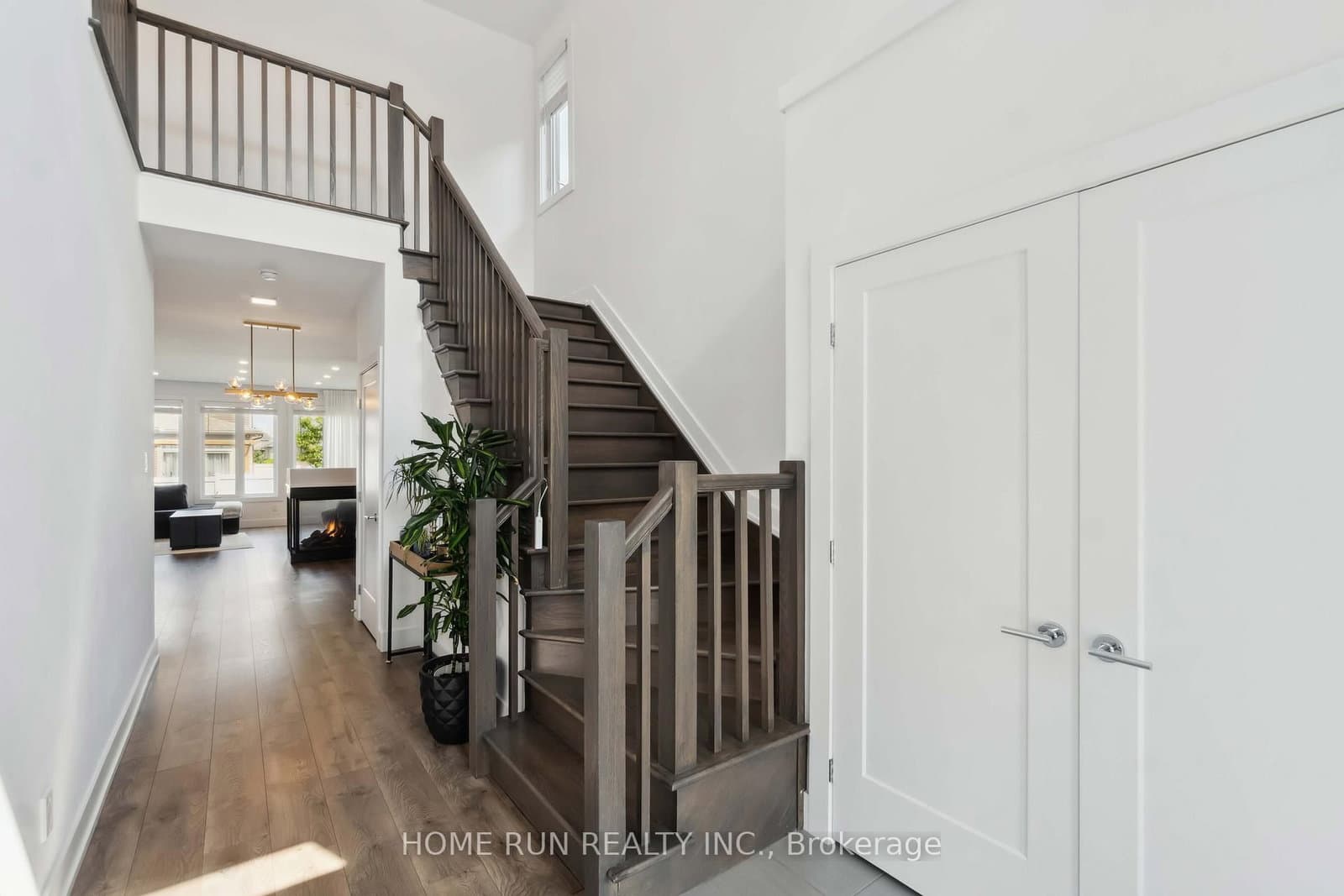 334 Haliburton Heights, Ottawa, ON — photo 3