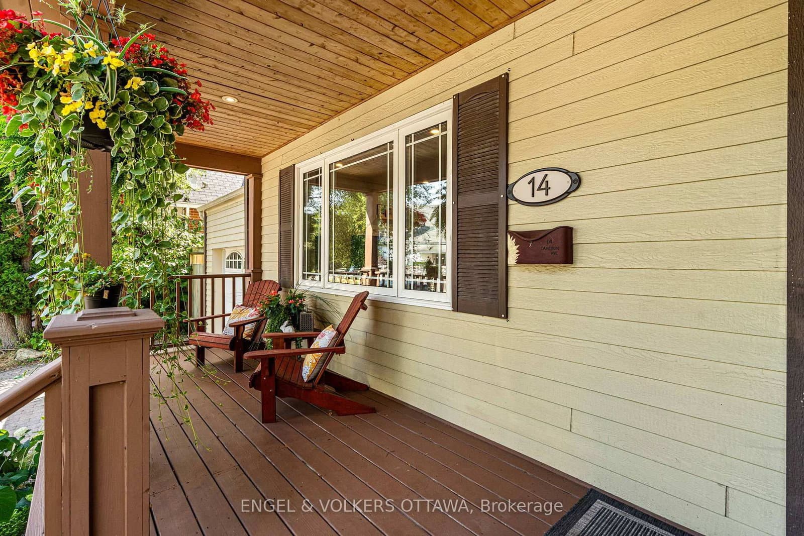 14 Cameron Avenue, Ottawa, ON — photo 3