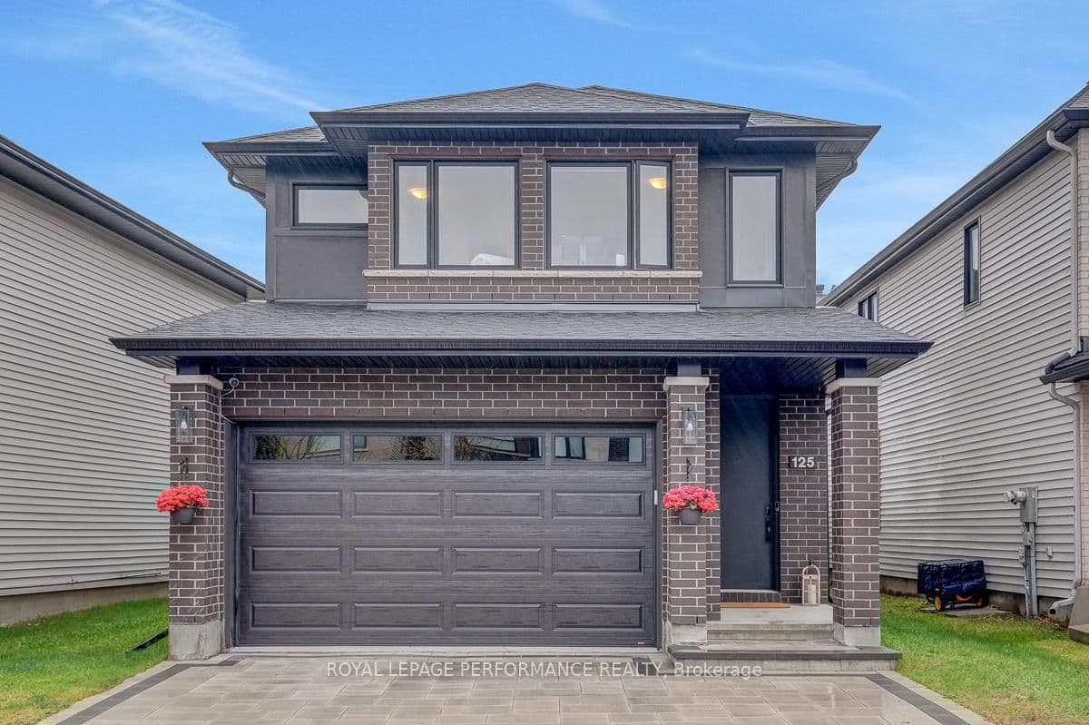 125 Dun Skipper Drive, Ottawa, ON