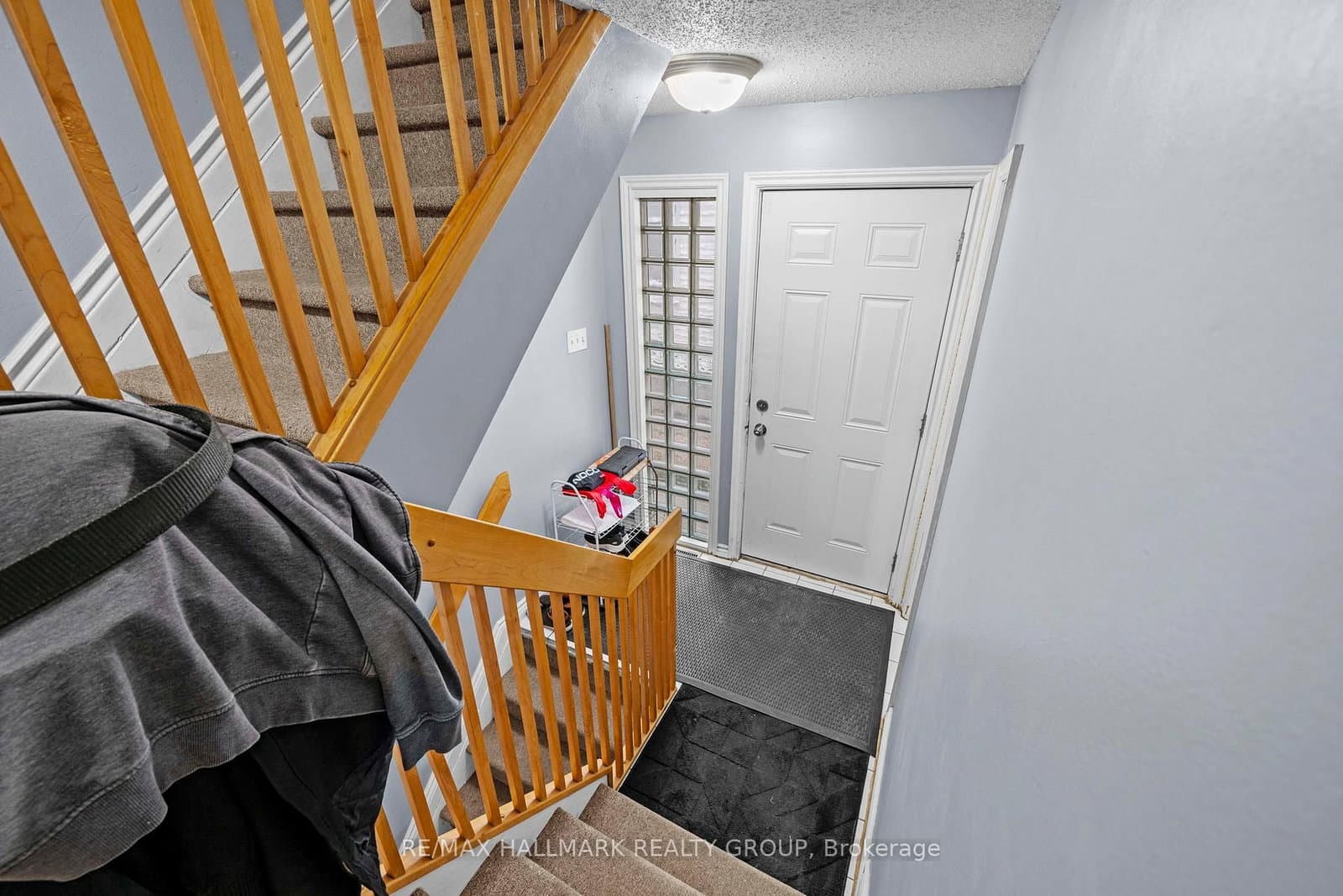 58 Beverley Avenue, Ottawa, ON — photo 3