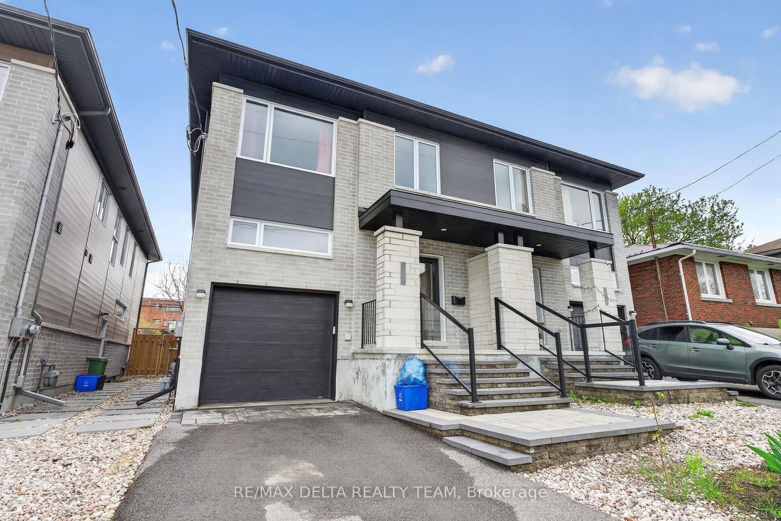 1400 Mayview Avenue, Ottawa, ON