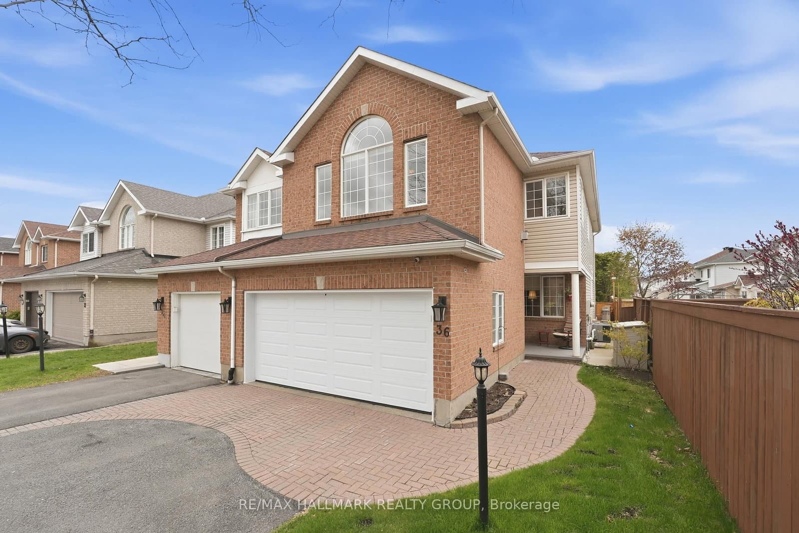 36 Palmadeo Drive, Ottawa, ON