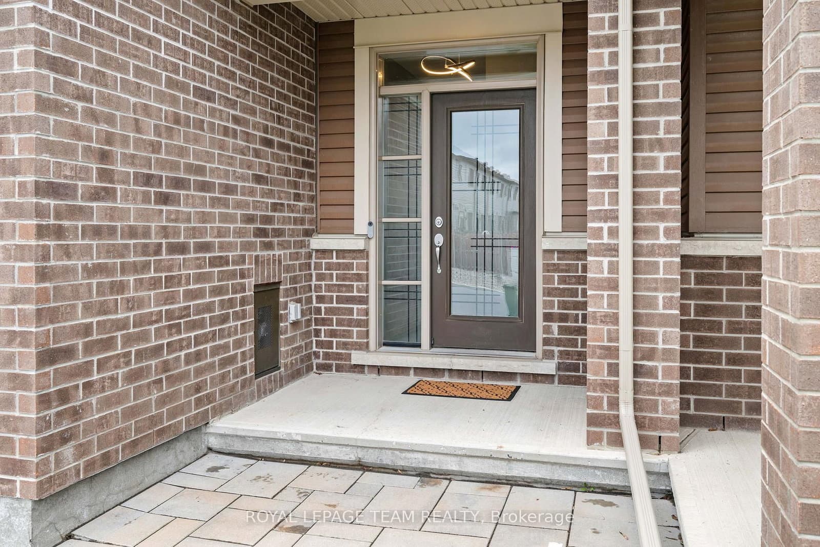 233 Mountain Sorrel Way, Orleans, ON — photo 2