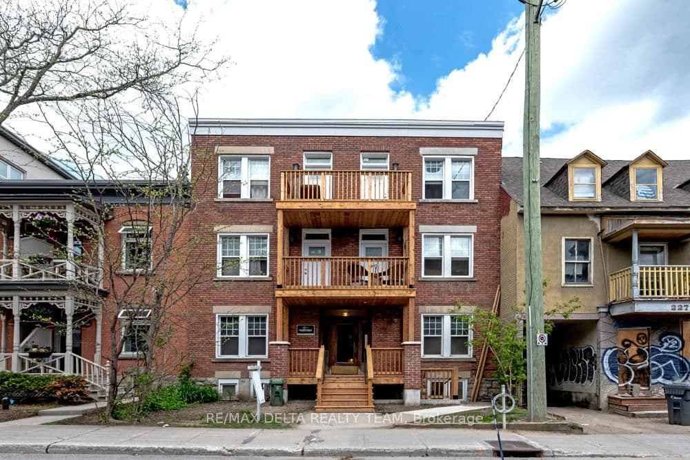 225 St. Patrick Street, Ottawa, ON