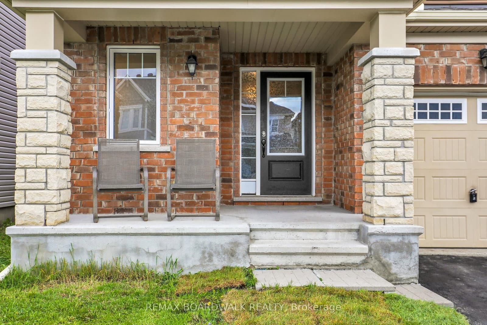 340 Sweetclover Way, Ottawa, ON — photo 2