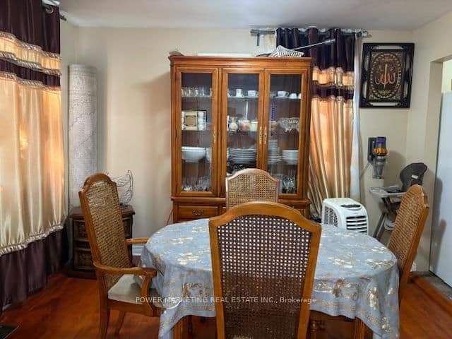 803 Merivale Road, Ottawa, ON — photo 3