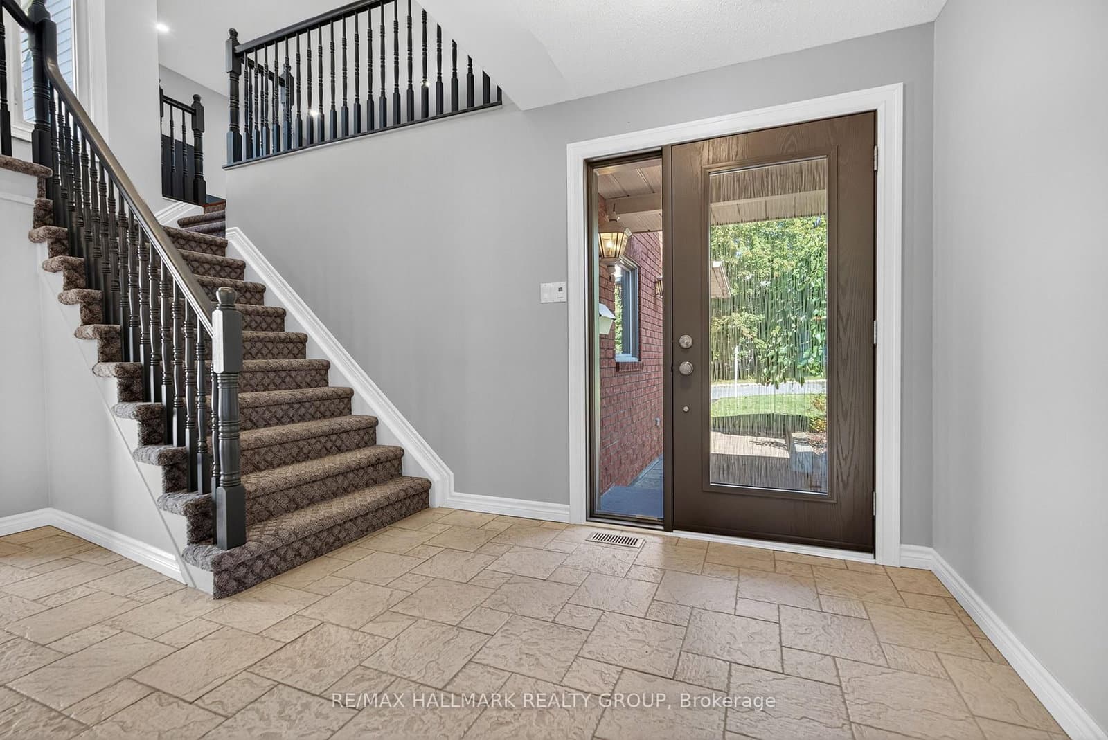 1354 Gaultois Avenue, Ottawa, ON — photo 3