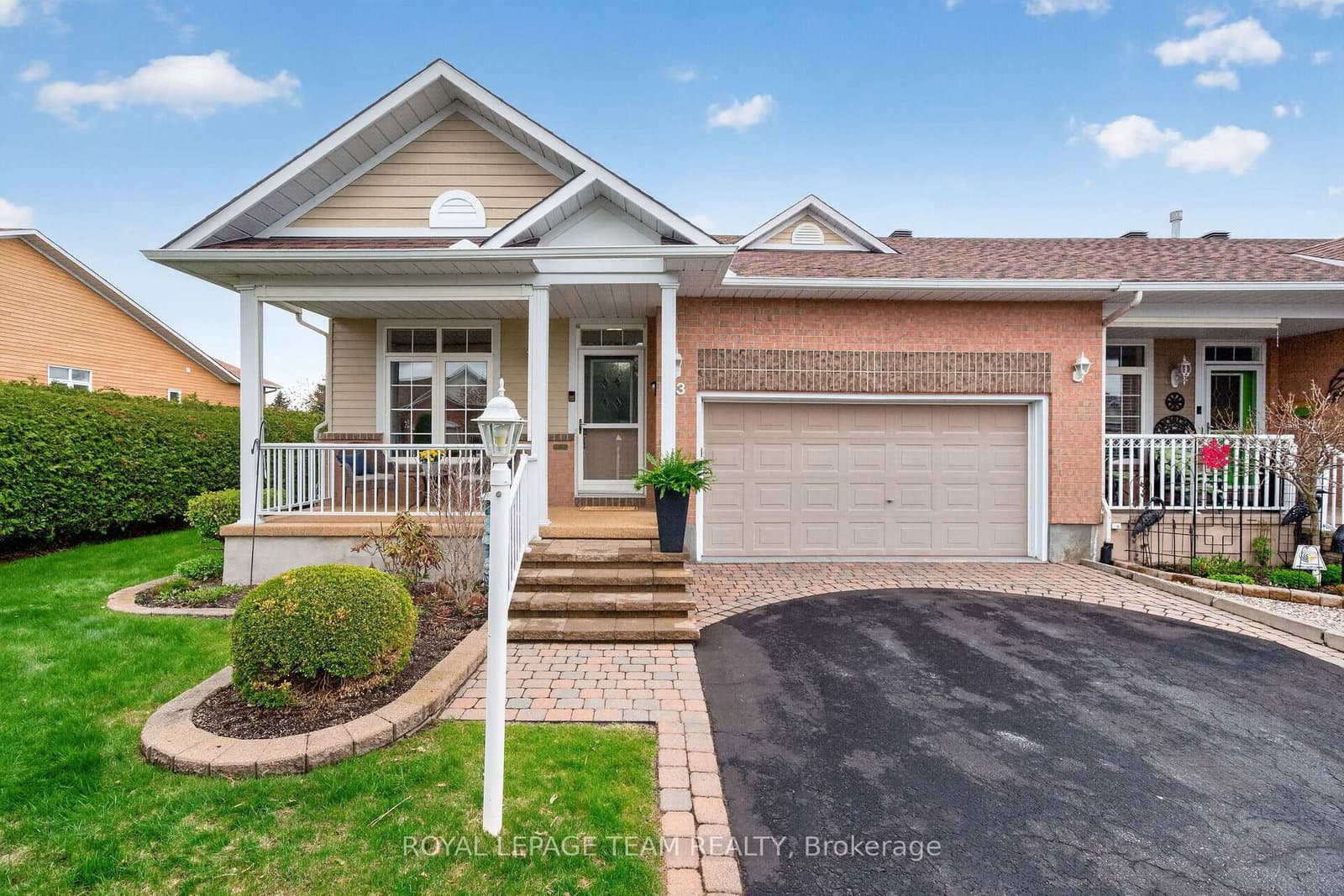 93 Sable Run Drive, Ottawa, ON