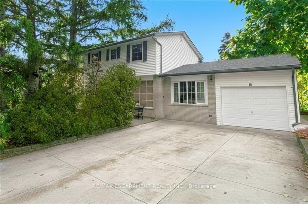 18 Jasper Drive, Hamilton, ON