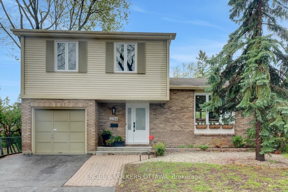 2766 Harwood Avenue, Ottawa, ON — photo 2