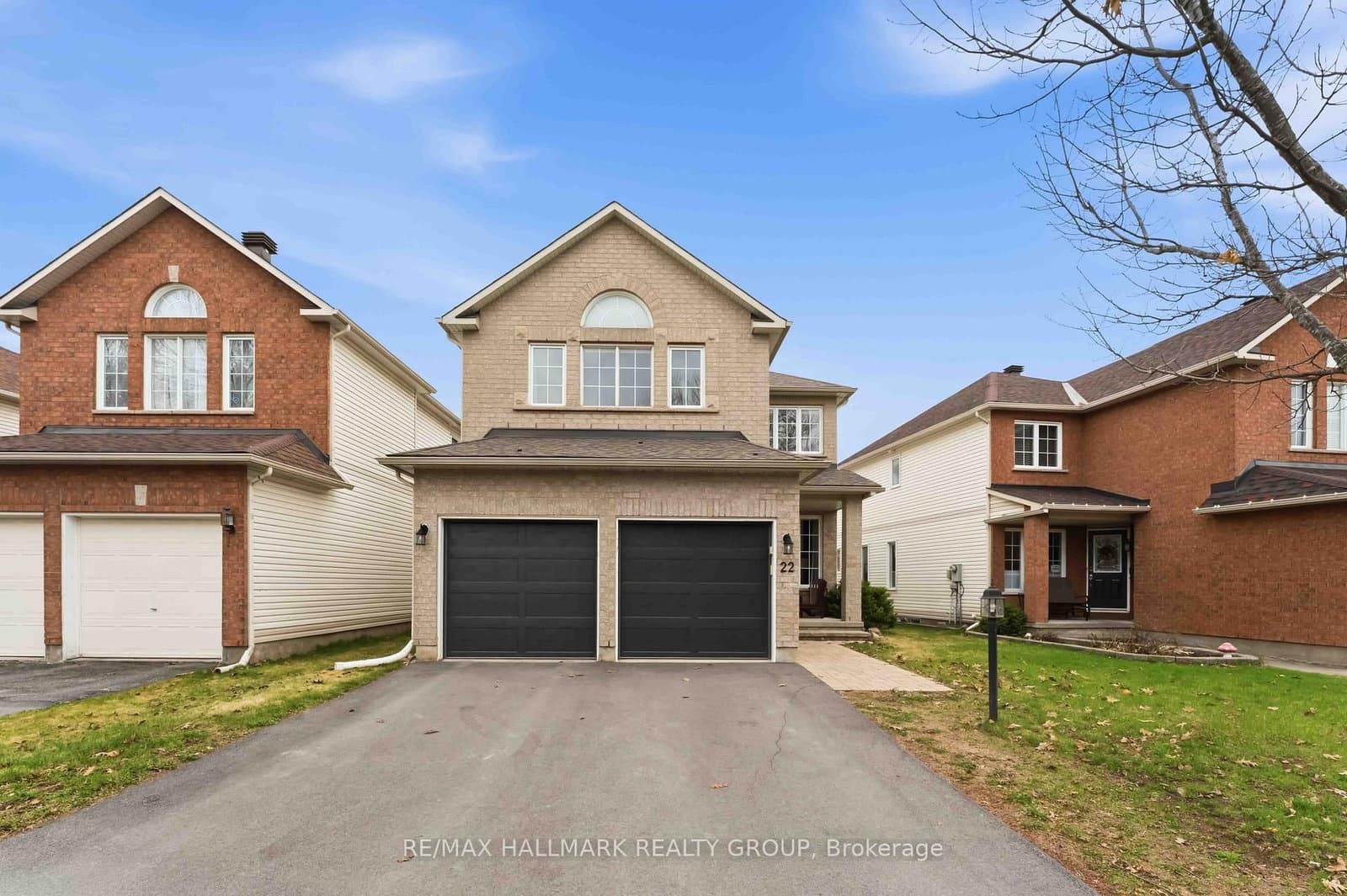 22 Oak Grove Street, Ottawa, ON