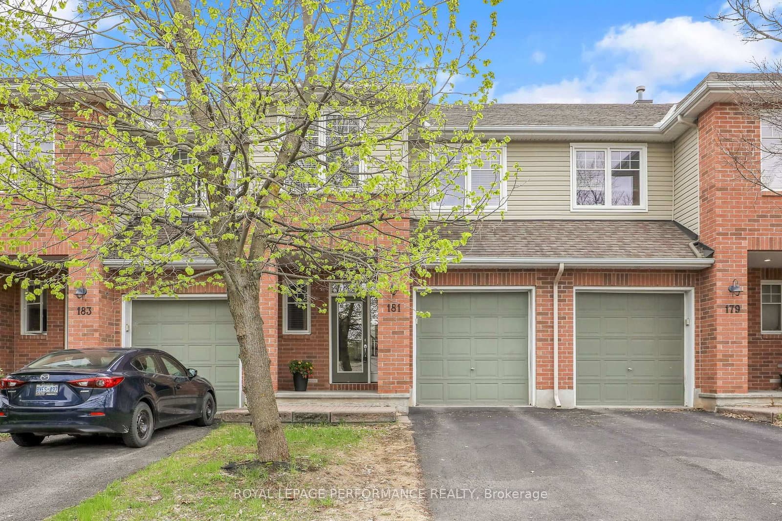 181 Bradwell Way, Ottawa, ON