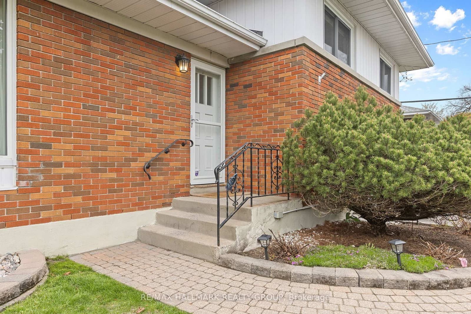 1981 Navaho Drive, Ottawa, ON — photo 3