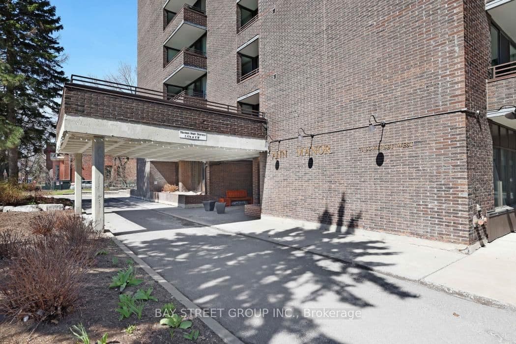 1602 - 71 Somerset Street, Ottawa, ON — photo 3