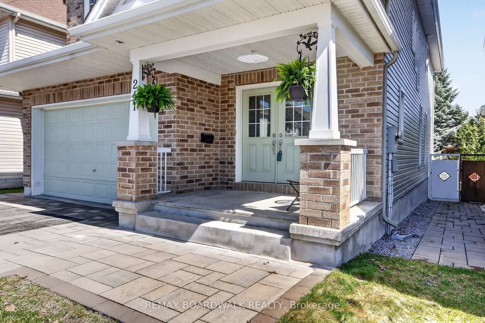 241 Denali Way, Stittsville, ON