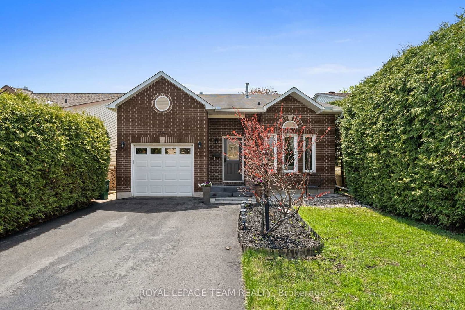 14 Greer Street, Stittsville, ON